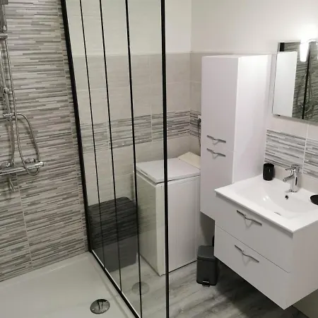 Appartement cosy entièrement équipé Villeneuve-sur-Lot Extérieur photo